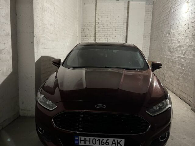 Форд Фьюжн 2016 в Одессе на Automoto.ua Красный Форд Фьюжн, объемом двигателя 2 л и пробегом 190 тыс. км за 11850 $, фото 5 на Automoto.ua