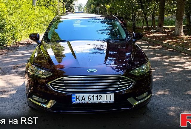 Красный Форд Фьюжн, объемом двигателя 2.5 л и пробегом 70 тыс. км за 10500 $, фото 4 на Automoto.ua