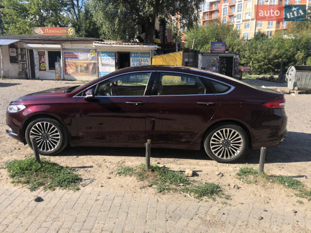 Красный Форд Фьюжн, объемом двигателя 2 л и пробегом 154 тыс. км за 12500 $, фото 6 на Automoto.ua