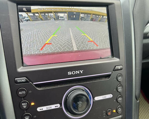 Красный Форд Фьюжн, объемом двигателя 2 л и пробегом 205 тыс. км за 10900 $, фото 14 на Automoto.ua