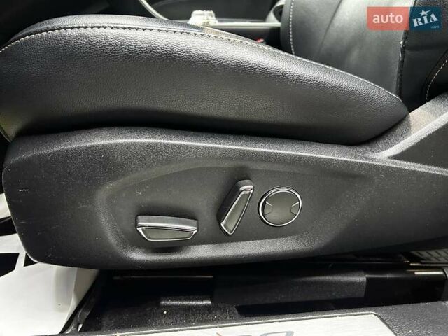 Червоний Форд Фьюжен, об'ємом двигуна 2 л та пробігом 124 тис. км за 15200 $, фото 9 на Automoto.ua