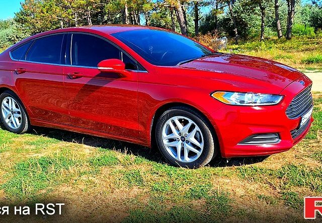 Червоний Форд Фьюжен, об'ємом двигуна 2.5 л та пробігом 206 тис. км за 9700 $, фото 1 на Automoto.ua