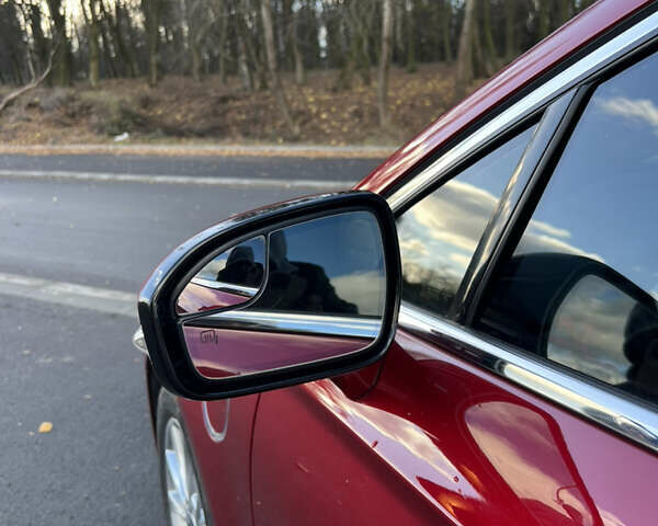 Красный Форд Фьюжн, объемом двигателя 2 л и пробегом 92 тыс. км за 17000 $, фото 22 на Automoto.ua