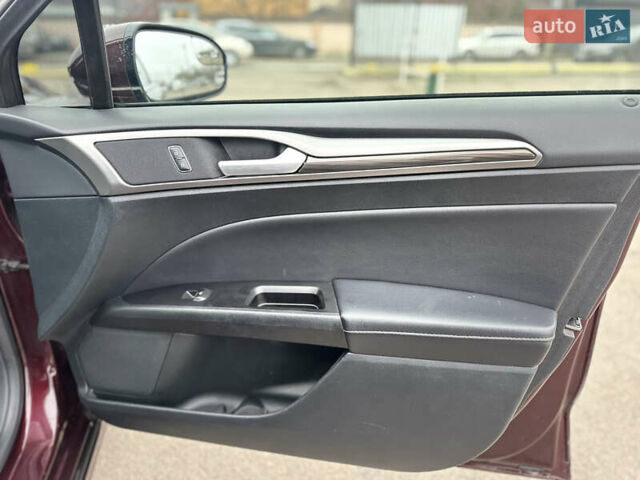 Червоний Форд Фьюжен, об'ємом двигуна 1.5 л та пробігом 199 тис. км за 9800 $, фото 26 на Automoto.ua