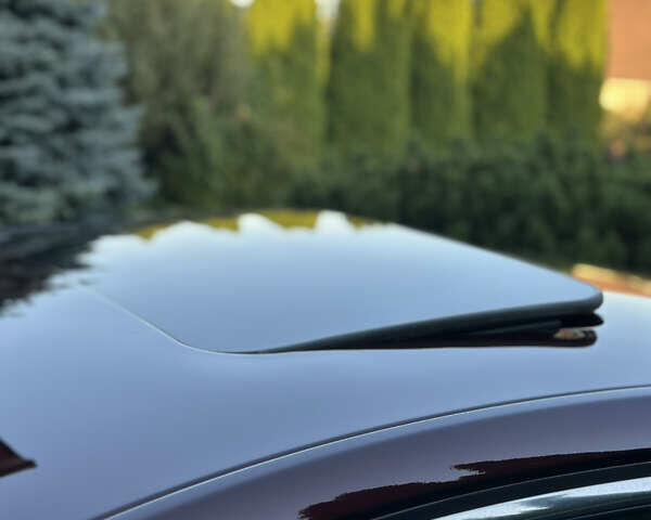 Красный Форд Фьюжн, объемом двигателя 2 л и пробегом 211 тыс. км за 12999 $, фото 6 на Automoto.ua