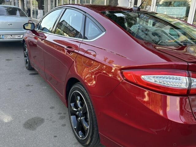 Красный Форд Фьюжн, объемом двигателя 2.5 л и пробегом 125 тыс. км за 10800 $, фото 3 на Automoto.ua