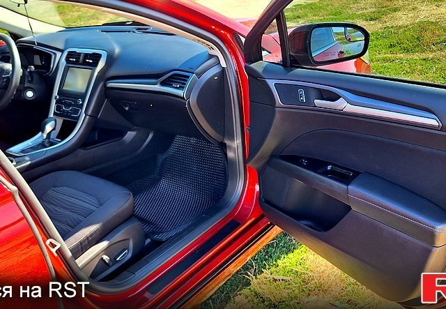 Червоний Форд Фьюжен, об'ємом двигуна 2.5 л та пробігом 206 тис. км за 9700 $, фото 7 на Automoto.ua