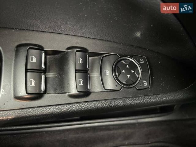 Красный Форд Фьюжн, объемом двигателя 2 л и пробегом 52 тыс. км за 17990 $, фото 15 на Automoto.ua