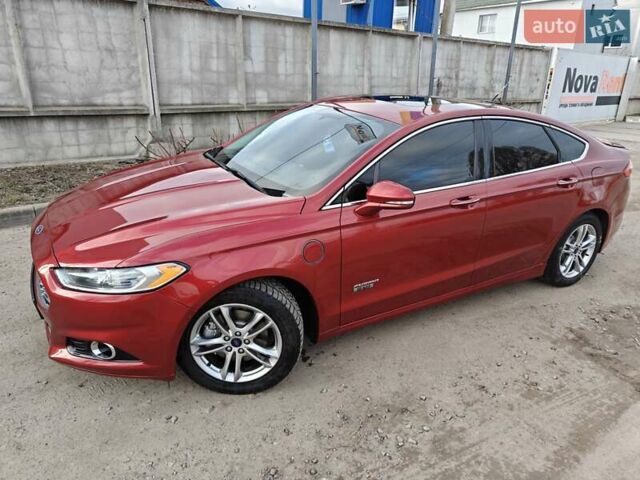 Красный Форд Фьюжн, объемом двигателя 2 л и пробегом 183 тыс. км за 13500 $, фото 15 на Automoto.ua