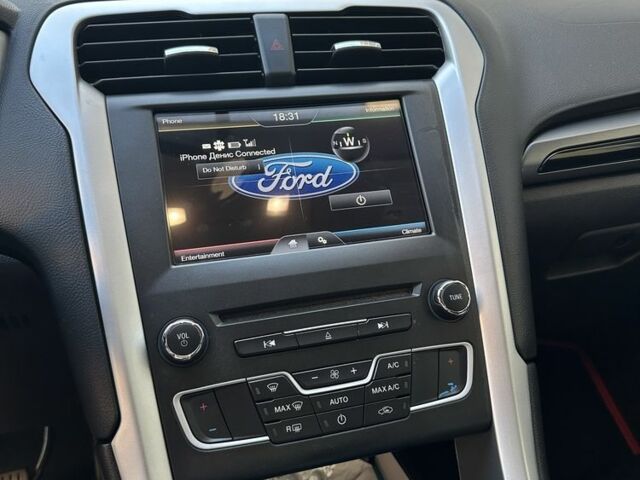 Красный Форд Фьюжн, объемом двигателя 2.5 л и пробегом 125 тыс. км за 10800 $, фото 9 на Automoto.ua