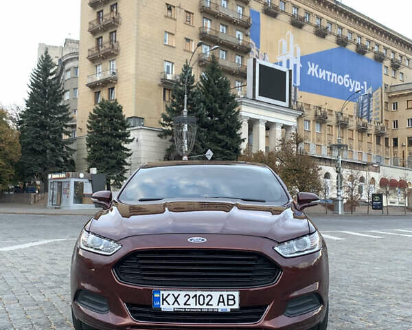 Червоний Форд Фьюжен, об'ємом двигуна 2.5 л та пробігом 188 тис. км за 9800 $, фото 2 на Automoto.ua