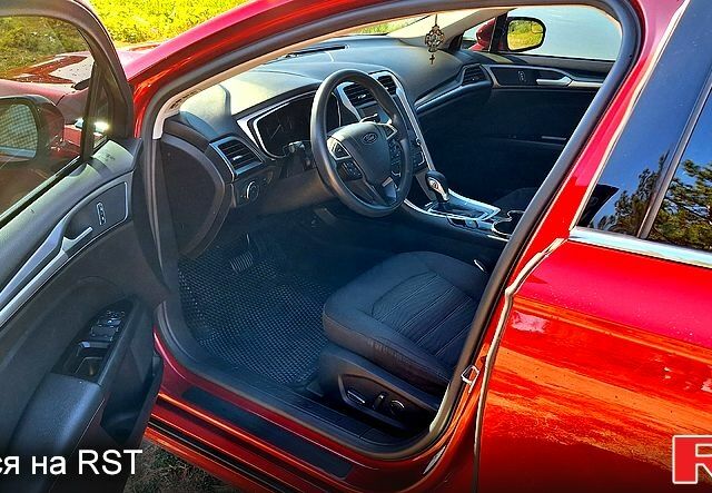 Червоний Форд Фьюжен, об'ємом двигуна 2.5 л та пробігом 206 тис. км за 9700 $, фото 5 на Automoto.ua