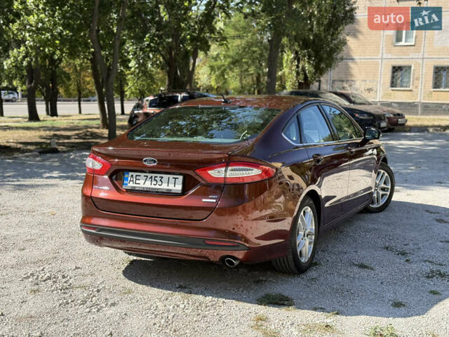 Червоний Форд Фьюжен, об'ємом двигуна 1.5 л та пробігом 79 тис. км за 10800 $, фото 12 на Automoto.ua