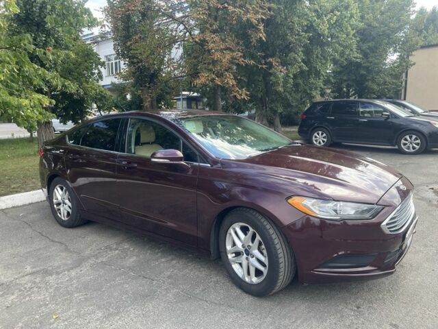 Красный Форд Фьюжн, объемом двигателя 2.5 л и пробегом 117 тыс. км за 11500 $, фото 10 на Automoto.ua