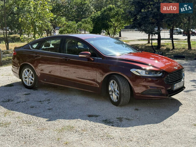 Червоний Форд Фьюжен, об'ємом двигуна 1.5 л та пробігом 79 тис. км за 10800 $, фото 6 на Automoto.ua
