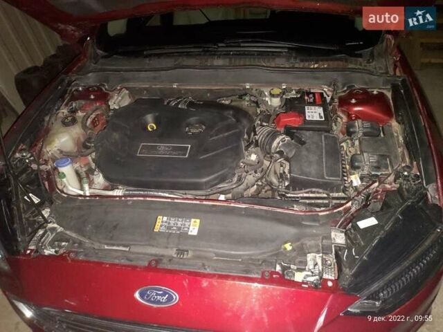 Форд Фьюжен 2016 у Нововолинськ на Automoto.ua Червоний Форд Фьюжен, об'ємом двигуна 2 л та пробігом 163 тис. км за 12000 $, фото 4 на Automoto.ua