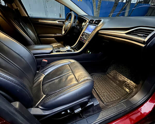 Червоний Форд Фьюжен, об'ємом двигуна 2.49 л та пробігом 229 тис. км за 11000 $, фото 14 на Automoto.ua