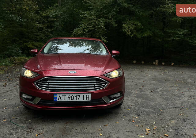Форд Фьюжен 2016 у Львові на Automoto.ua Червоний Форд Фьюжен, об'ємом двигуна 2.49 л та пробігом 140 тис. км за 10900 $, фото 1 на Automoto.ua