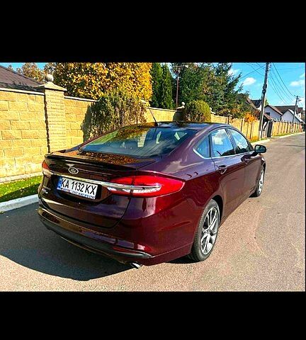 Красный Форд Фьюжн, объемом двигателя 2.5 л и пробегом 70 тыс. км за 10500 $, фото 1 на Automoto.ua