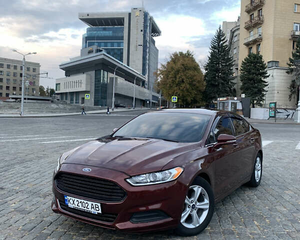 Червоний Форд Фьюжен, об'ємом двигуна 2.5 л та пробігом 188 тис. км за 9800 $, фото 3 на Automoto.ua