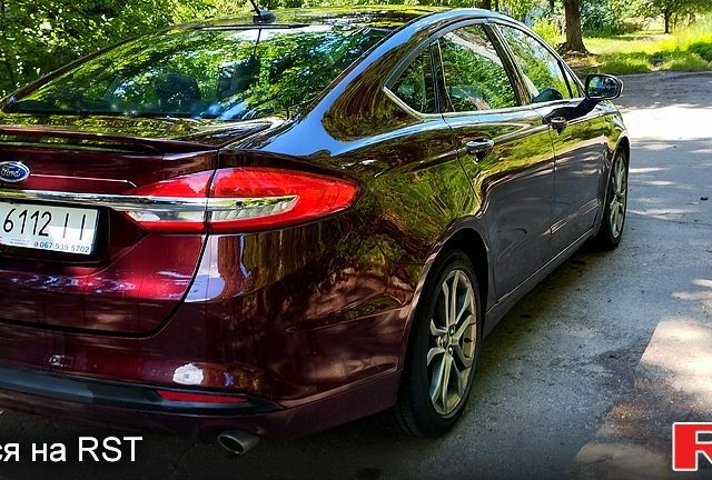 Красный Форд Фьюжн, объемом двигателя 2.5 л и пробегом 70 тыс. км за 10500 $, фото 8 на Automoto.ua