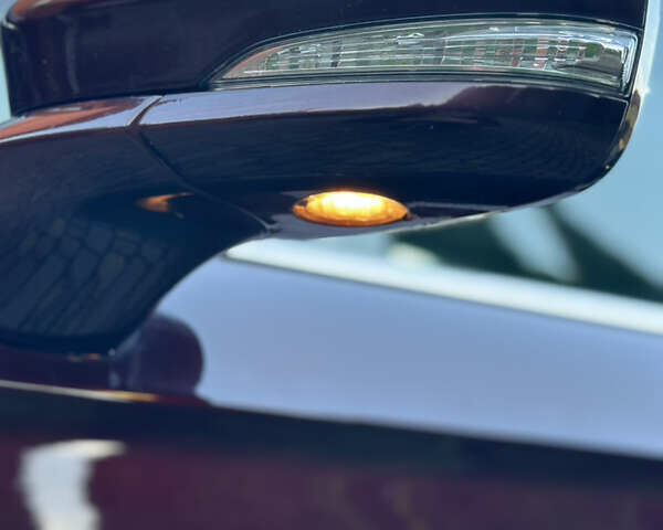 Красный Форд Фьюжн, объемом двигателя 2 л и пробегом 211 тыс. км за 12999 $, фото 9 на Automoto.ua