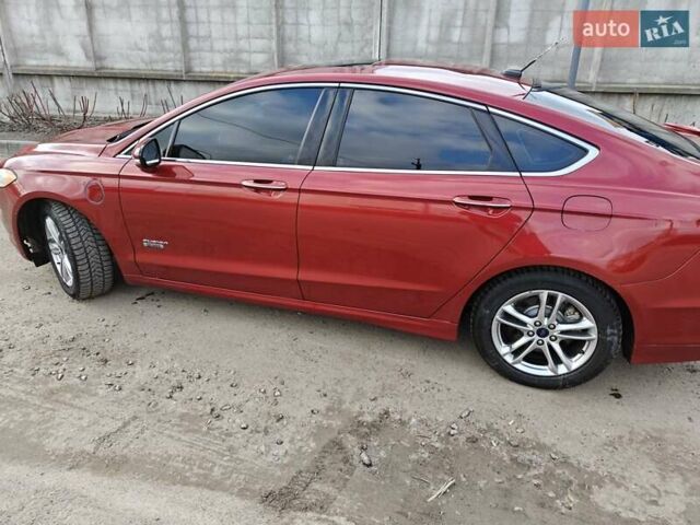 Красный Форд Фьюжн, объемом двигателя 2 л и пробегом 183 тыс. км за 13500 $, фото 14 на Automoto.ua