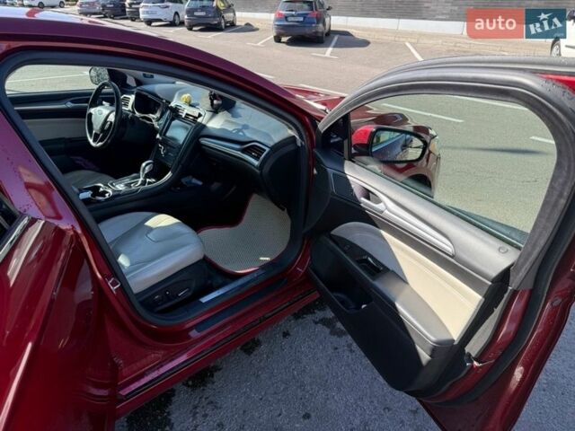 Червоний Форд Фьюжен, об'ємом двигуна 2 л та пробігом 201 тис. км за 10500 $, фото 12 на Automoto.ua