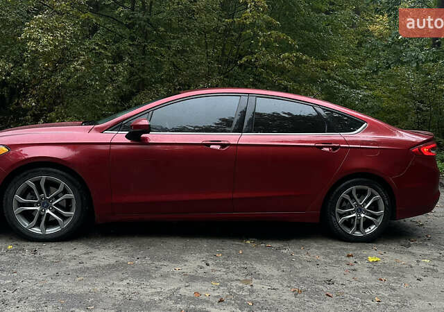 Форд Фьюжен 2016 у Львові на Automoto.ua Червоний Форд Фьюжен, об'ємом двигуна 2.49 л та пробігом 140 тис. км за 10900 $, фото 2 на Automoto.ua