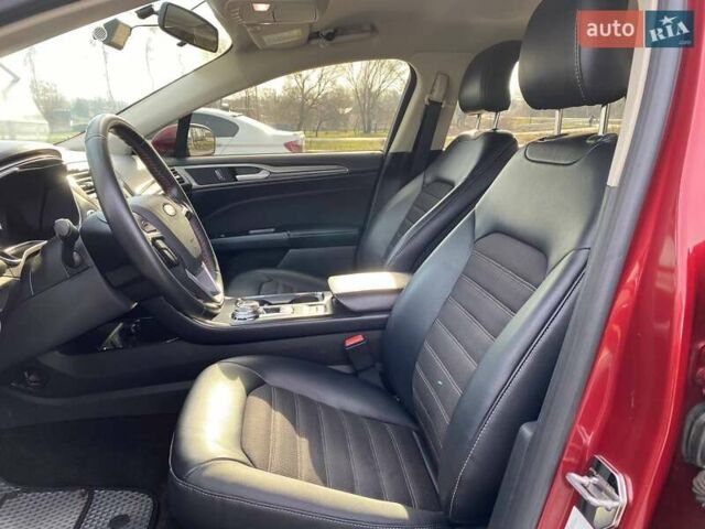 Красный Форд Фьюжн, объемом двигателя 2.49 л и пробегом 144 тыс. км за 12500 $, фото 19 на Automoto.ua