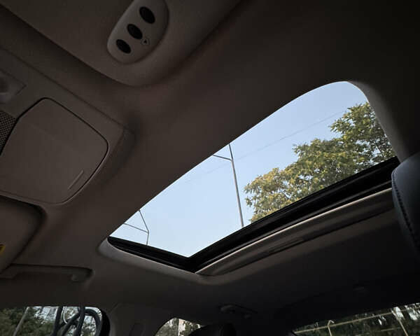 Красный Форд Фьюжн, объемом двигателя 2 л и пробегом 190 тыс. км за 11850 $, фото 14 на Automoto.ua