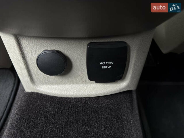 Красный Форд Фьюжн, объемом двигателя 2 л и пробегом 107 тыс. км за 13700 $, фото 57 на Automoto.ua