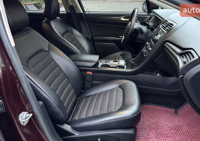 Червоний Форд Фьюжен, об'ємом двигуна 2.49 л та пробігом 122 тис. км за 11800 $, фото 17 на Automoto.ua