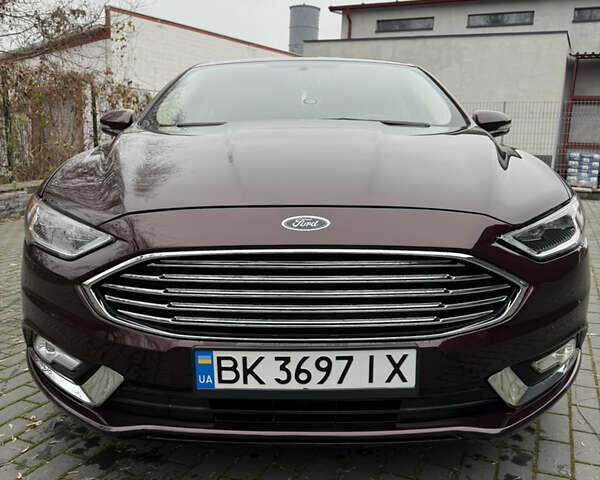 Красный Форд Фьюжн, объемом двигателя 2 л и пробегом 107 тыс. км за 13700 $, фото 51 на Automoto.ua