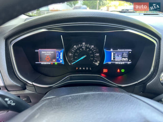 Червоний Форд Фьюжен, об'ємом двигуна 2 л та пробігом 201 тис. км за 14300 $, фото 10 на Automoto.ua