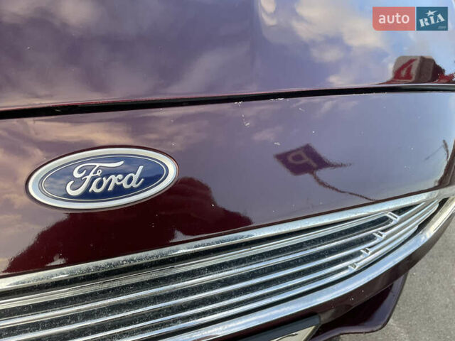 Форд Фьюжн 2017 в Киеве на Automoto.ua Красный Форд Фьюжн, объемом двигателя 2.49 л и пробегом 87 тыс. км за 12500 $, фото 32 на Automoto.ua