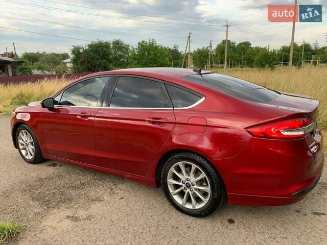 Красный Форд Фьюжн, объемом двигателя 1.5 л и пробегом 86 тыс. км за 11900 $, фото 4 на Automoto.ua