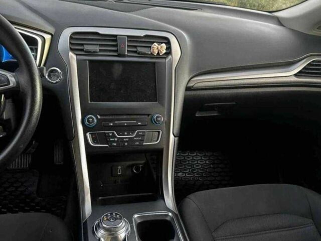 Червоний Форд Фьюжен, об'ємом двигуна 2 л та пробігом 101 тис. км за 8700 $, фото 11 на Automoto.ua