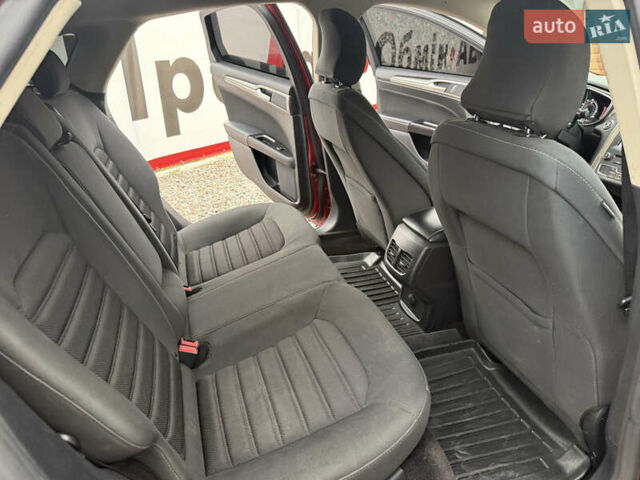 Червоний Форд Фьюжен, об'ємом двигуна 1.5 л та пробігом 138 тис. км за 12999 $, фото 13 на Automoto.ua