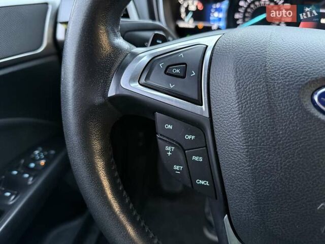 Форд Фьюжен 2017 у Києві на Automoto.ua Червоний Форд Фьюжен, об'ємом двигуна 1.5 л та пробігом 166 тис. км за 10800 $, фото 21 на Automoto.ua