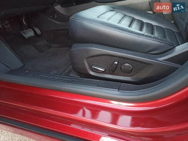 Форд Фьюжн 2017 в Кропивницком (Кировограде) на Automoto.ua Красный Форд Фьюжн, объемом двигателя 2 л и пробегом 59 тыс. км за 16100 $, фото 23 на Automoto.ua