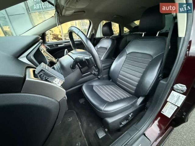 Форд Фьюжен 2017 у Києві на Automoto.ua Червоний Форд Фьюжен, об'ємом двигуна 1.5 л та пробігом 166 тис. км за 10800 $, фото 14 на Automoto.ua