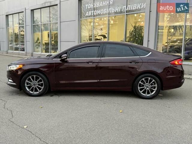 Форд Фьюжен 2017 у Києві на Automoto.ua Червоний Форд Фьюжен, об'ємом двигуна 1.5 л та пробігом 166 тис. км за 10800 $, фото 3 на Automoto.ua
