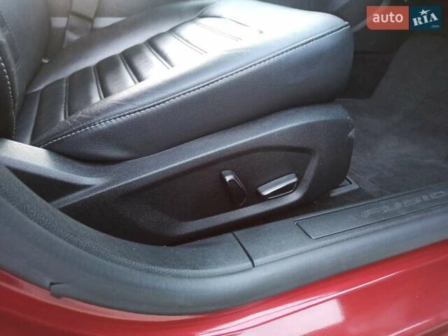 Форд Фьюжн 2017 в Кропивницком (Кировограде) на Automoto.ua Красный Форд Фьюжн, объемом двигателя 2 л и пробегом 59 тыс. км за 16100 $, фото 21 на Automoto.ua