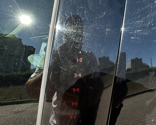 Красный Форд Фьюжн, объемом двигателя 2 л и пробегом 160 тыс. км за 15500 $, фото 13 на Automoto.ua