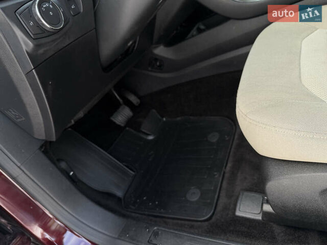 Червоний Форд Фьюжен, об'ємом двигуна 2.5 л та пробігом 79 тис. км за 11800 $, фото 76 на Automoto.ua