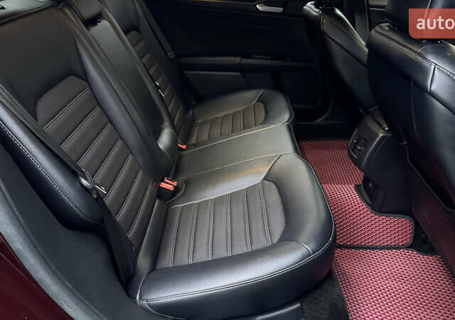 Червоний Форд Фьюжен, об'ємом двигуна 2.49 л та пробігом 122 тис. км за 11800 $, фото 15 на Automoto.ua