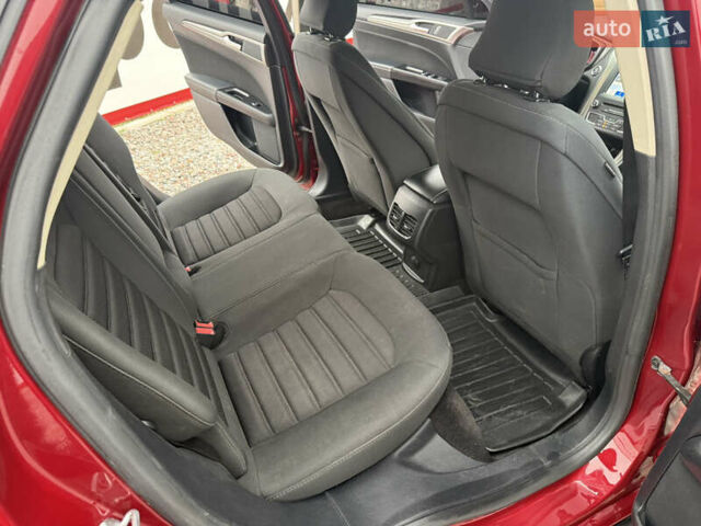 Червоний Форд Фьюжен, об'ємом двигуна 1.5 л та пробігом 138 тис. км за 12999 $, фото 12 на Automoto.ua