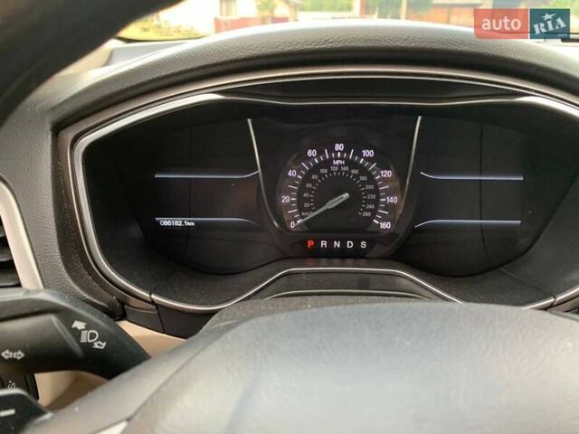 Красный Форд Фьюжн, объемом двигателя 1.5 л и пробегом 86 тыс. км за 11900 $, фото 12 на Automoto.ua