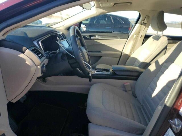 Красный Форд Фьюжн, объемом двигателя 0 л и пробегом 152 тыс. км за 2400 $, фото 6 на Automoto.ua